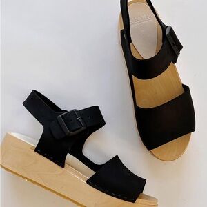 BRYR URSI Platform Sandal with Black Buckle